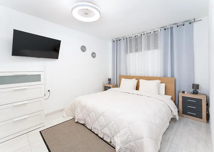 Paradise Beach Sea View Apartment