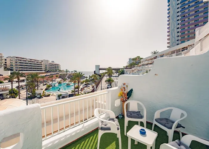 Paradise Beach Sea View Apartment